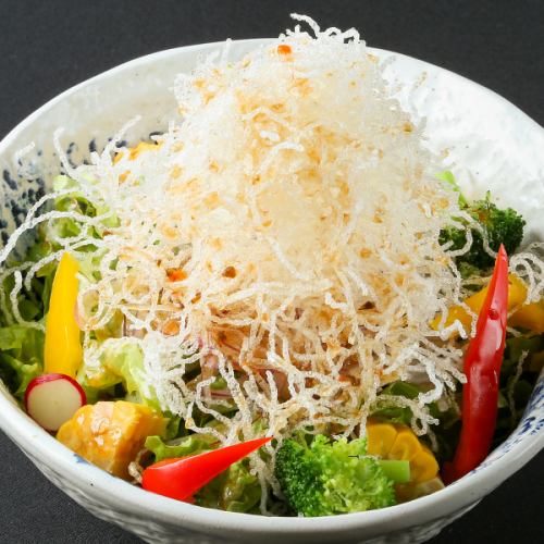 Fried Vermicelli and Steamed Chicken Yuzu Sesame Salad