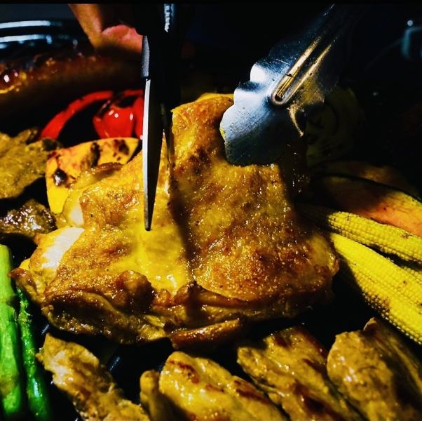 【飲み放題付きBBQプラン】お洒落空間にて手ぶらで楽しめるコースを2種類ご用意しています！
