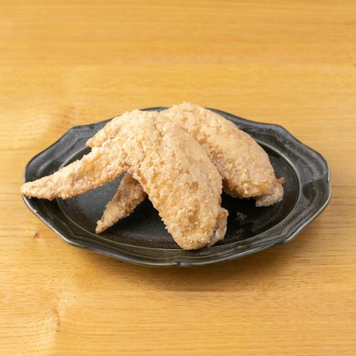 手羽先の唐揚げ　コンソメパンチ