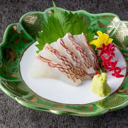 Red sea bream sashimi