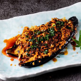 Deep-fried eggplant with mapo sauce