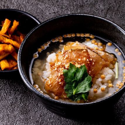 Sea bream sesame rice porridge with flying fish broth