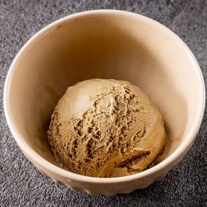 First-harvest roasted green tea ice cream