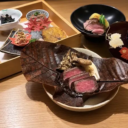 October Limited Offer: Cosmos Nine-Course Meal - ¥8800