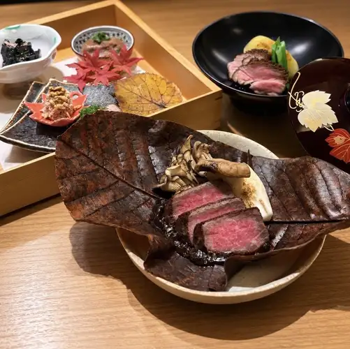 October Limited Offer: Cosmos Nine-Course Meal - ¥8800