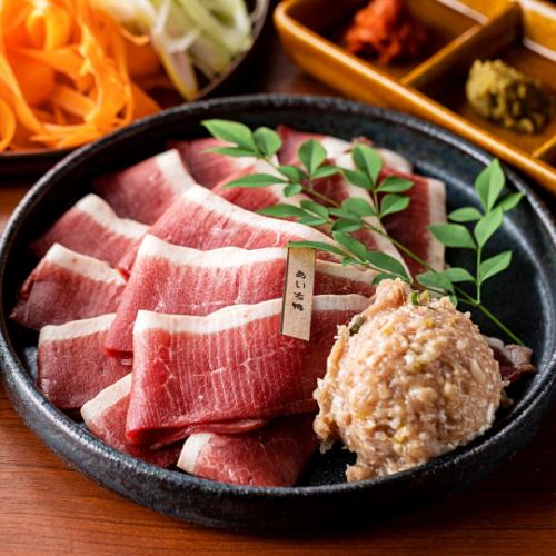60年以上続く老舗精肉店から毎日直送。