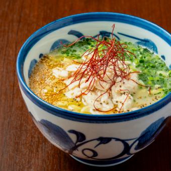 鶏出汁白湯ラーメン