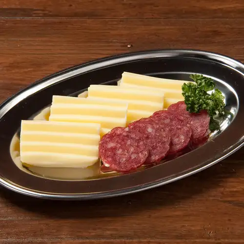チーズ&サラミ皿
