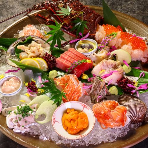 Assorted sashimi platter