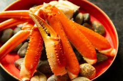 Freshly boiled snow crab (100g)