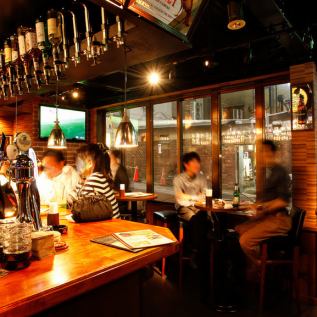 Recommended for welcome and farewell parties, summer banquets, company banquets, and large parties.Enjoy a banquet on the 2nd floor, which is a 2-minute walk from Shinjuku Station.There is also a bar counter on the 1st floor, so you can have a stylish mini party.