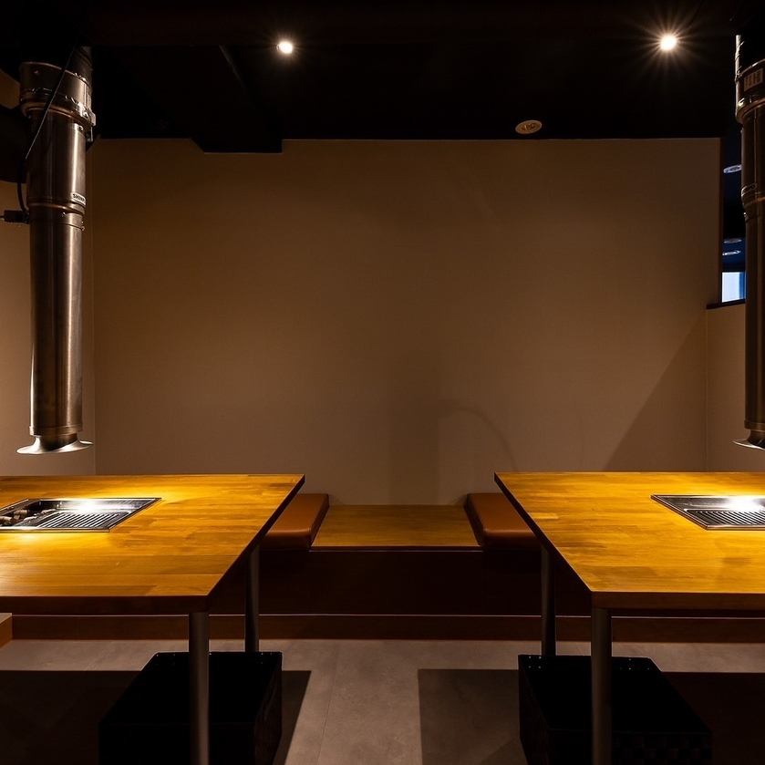 完全個室完備。道産牛堪能コースは会食や接待にも。全席喫煙可能