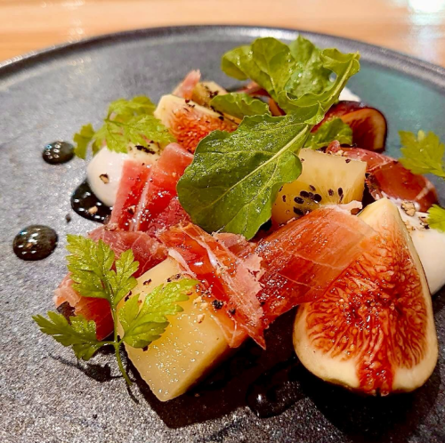 Prosciutto and seasonal fruits