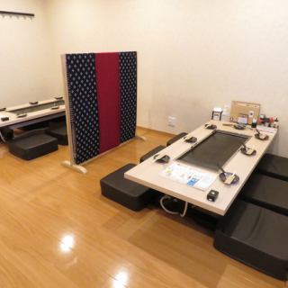 最大6名様×2卓(2階)。お食事をよりくつろいで楽しんでいただけるように、座高の高い座布団を使用しております。10名様以上で貸切OKです！(コースのみ)