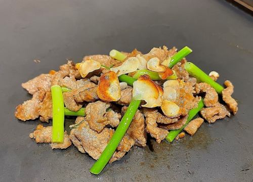 牛すじのにんにくしょうゆ焼