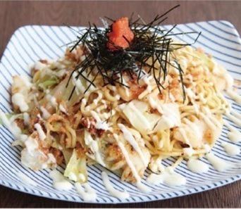 博多明太子マヨ 焼そば(いか・明太子・しょうゆ味)