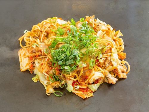 豚キムチ 焼そば(豚肉・白菜キムチ入り)