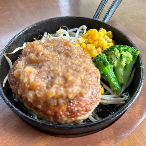 鉄板ハンバーグ