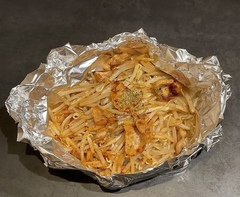 Stir-fired bean sprouts