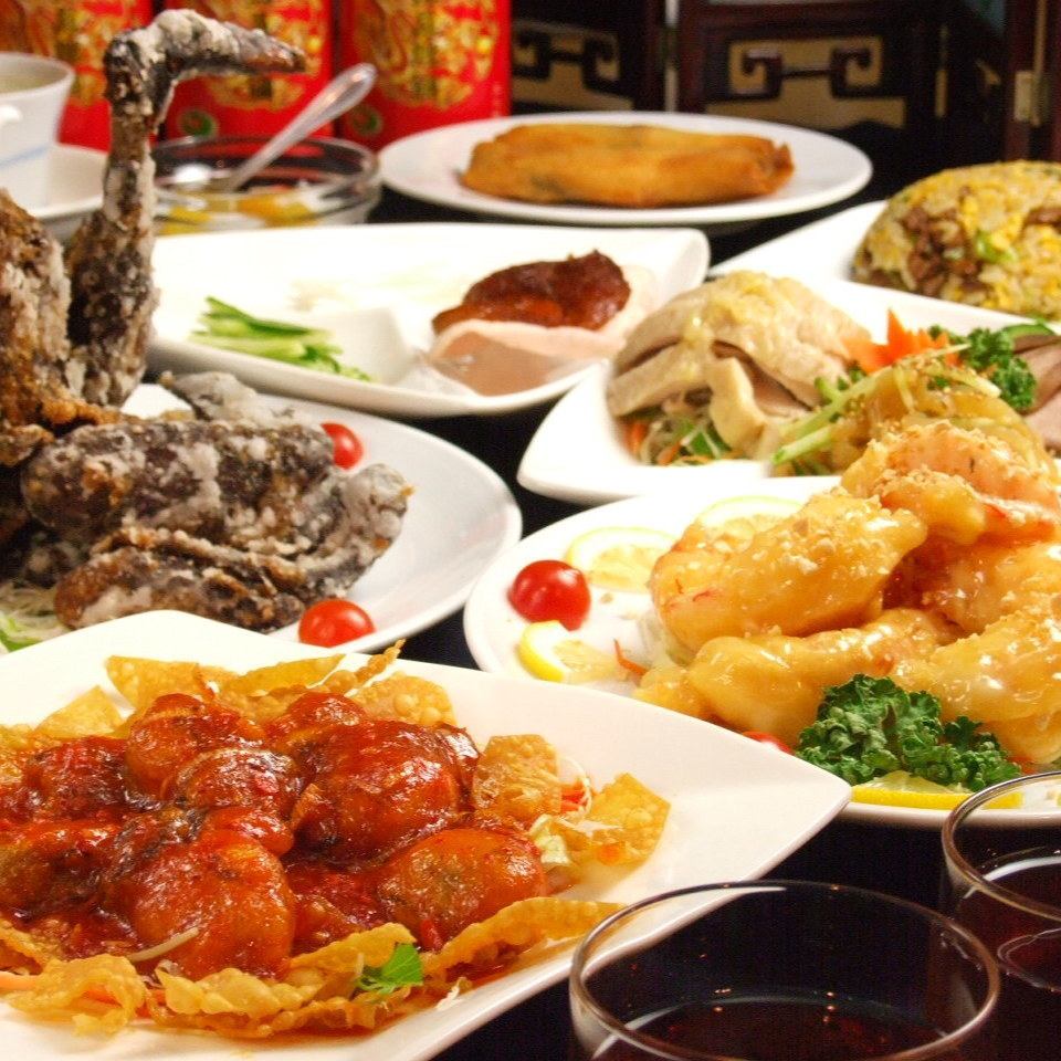 2-hour all-you-can-eat and drink course with over 80 types of authentic Chinese food and over 30 types of drinks for 3,500 yen (excluding tax)!
