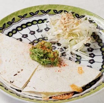 케사디야 틴가