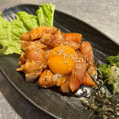 鶏ユッケ