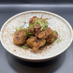スパイス香る鶏の唐揚げ