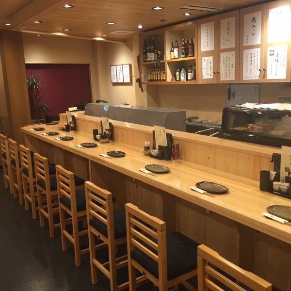 気さくな店主と話をするのも楽しみの一つ。メニューのこと等気軽に相談を。食材について色々教えてくれることも。