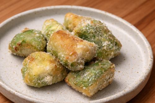アボカドの唐揚げ