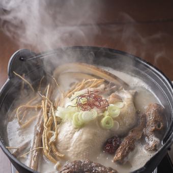 【ディナー限定】丸鶏使用参鶏湯コース★6800円(税込)