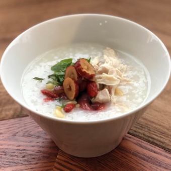 鶏粥 ※お家でご飯応援価格840円⇒700円(税込)