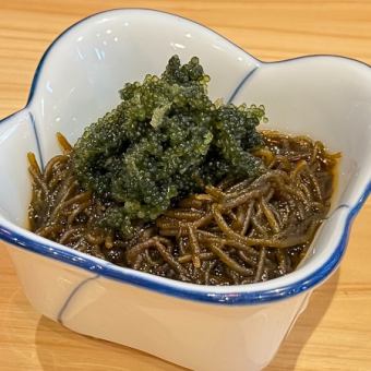 もずくと海ぶどうの酢の物