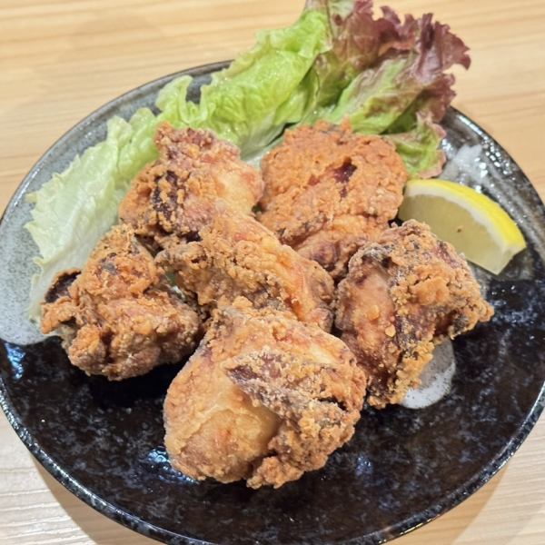【ボリューム満点の鶏唐揚げや沖縄料理が特におすすめ】一品料理が目白押しです♪
