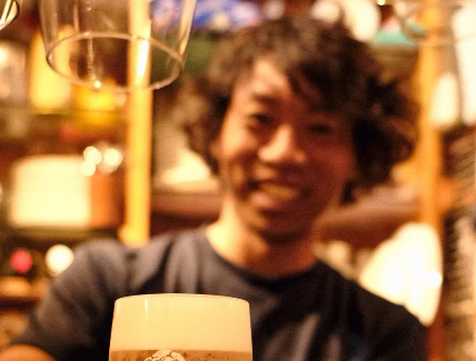 【晚上9点以后，每天仅限3组】生啤酒OK！2小时无限畅饮+6种小吃【余兴派对计划】3,500日元