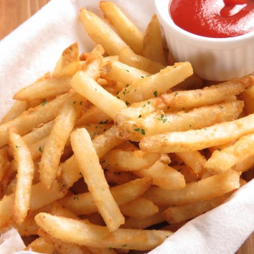 French fries (ketchup/salt)
