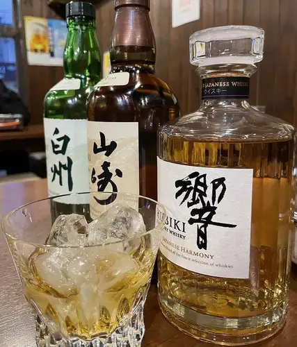 一家饮品种类繁多的商店！