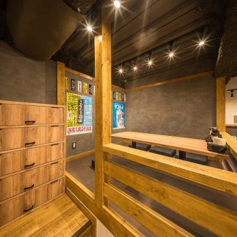 10名～30名様までご利用可能なお席は大人数でのご宴会・2次会・飲み会など様々なシーンにご対応可能◎