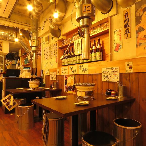 昭和を感じさせるレトロな店内は、いつもと違った雰囲気でお酒を楽しめちゃいます。各種飲み会にオススメ！