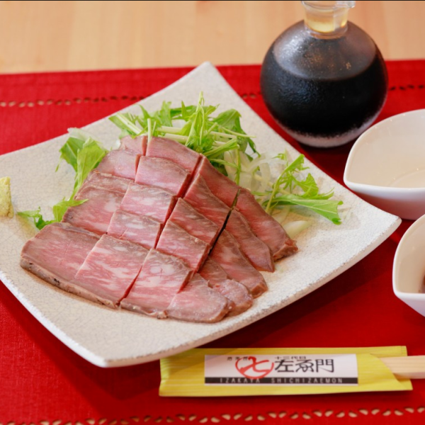 "Shichizaemon Tako Beef Roast Beef" with a melting texture