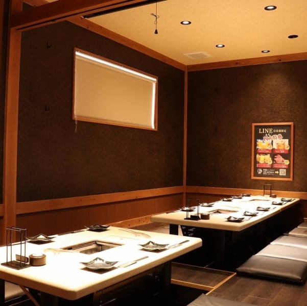 当店では、プライベート感を大切にしながら、仲間や家族との食事を楽しむことができます。周囲を気にせず、ゆったりとした空間で焼肉を味わえるのが魅力です。特別な日やビジネスの会食にも最適で、シーンに合わせたサービスが提供されるため、満足度が高いです。美味しいお肉と共に、心温まる時間を過ごせる場所です♪