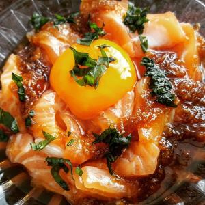 三文鱼Yukke