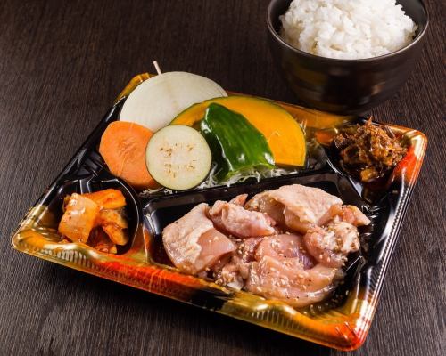 Charcoal-grilled lunch box of local chicken