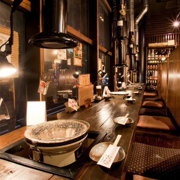 Even a small number of people can use a private room and it is also recommended for those who want to enjoy relaxed yakiniku, dates and joint parties!