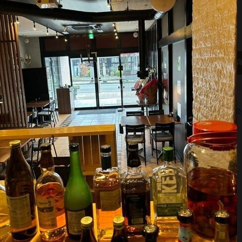 Private reservations available! How about hosting a private party at our restaurant, which boasts a great atmosphere?