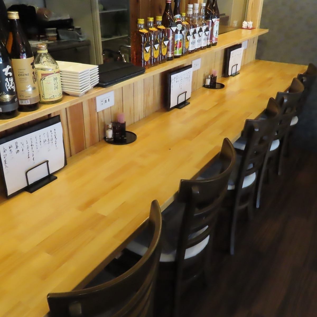 Our restaurant is proud of its atmosphere! It can also be rented out for private use as a private room!
