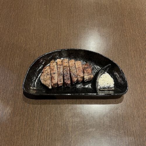 두꺼운 돼지 로스