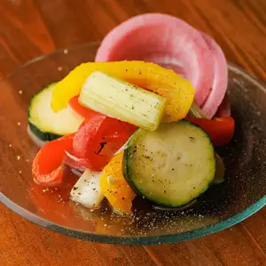 Chilled pickles made with seasonal vegetables