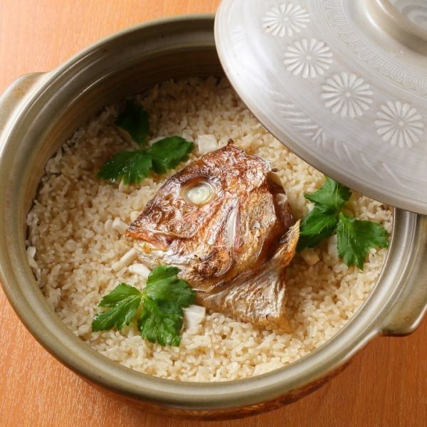 【120分飲み放題】主役も大満足の豪華料理が勢揃い！＜全10品＞『宴会コース 5,000円』