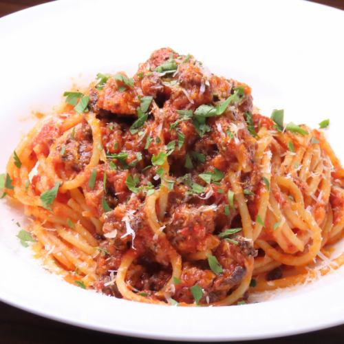 Roasted meat bolognese