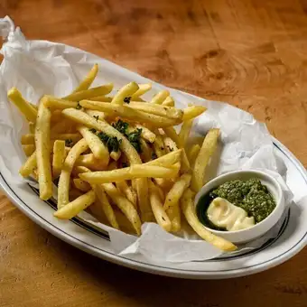 French fries with basil and mayonnaise
